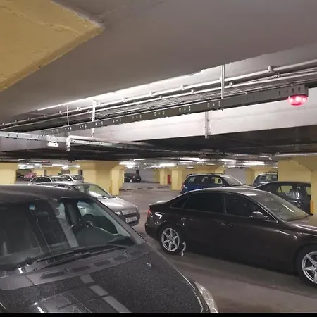Calla 5 - Main Square, In The Shopping Center - Parking Slot With Security And Video Daire *