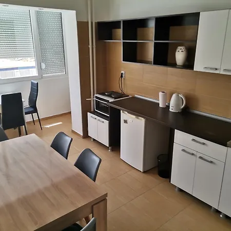 Calla 5 - Main Square, In The Shopping Center - Parking Slot With Security And Video Daire *